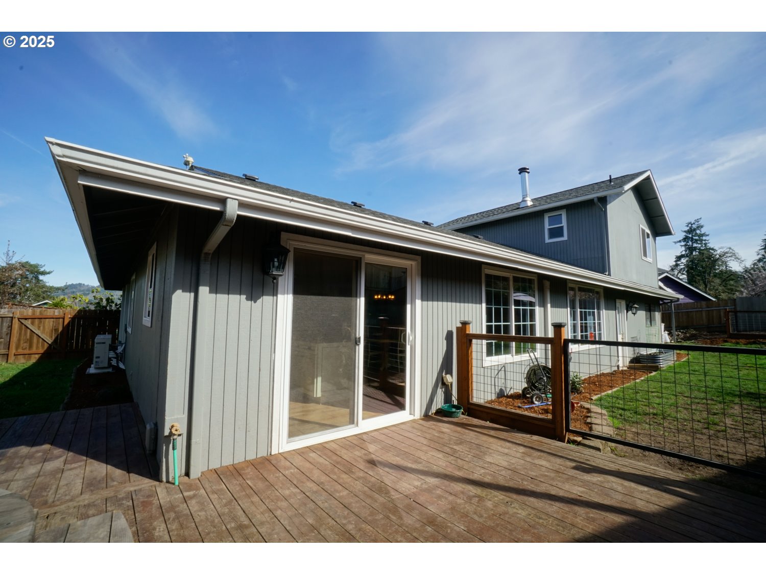 327 South 72nd Street Springfield, OR 97478 - Photo 10 of 48