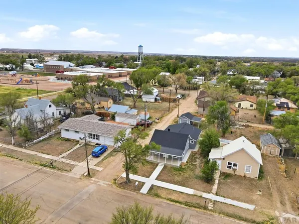$229,000 | 433 Grove Avenue, Las Animas, CO 81054