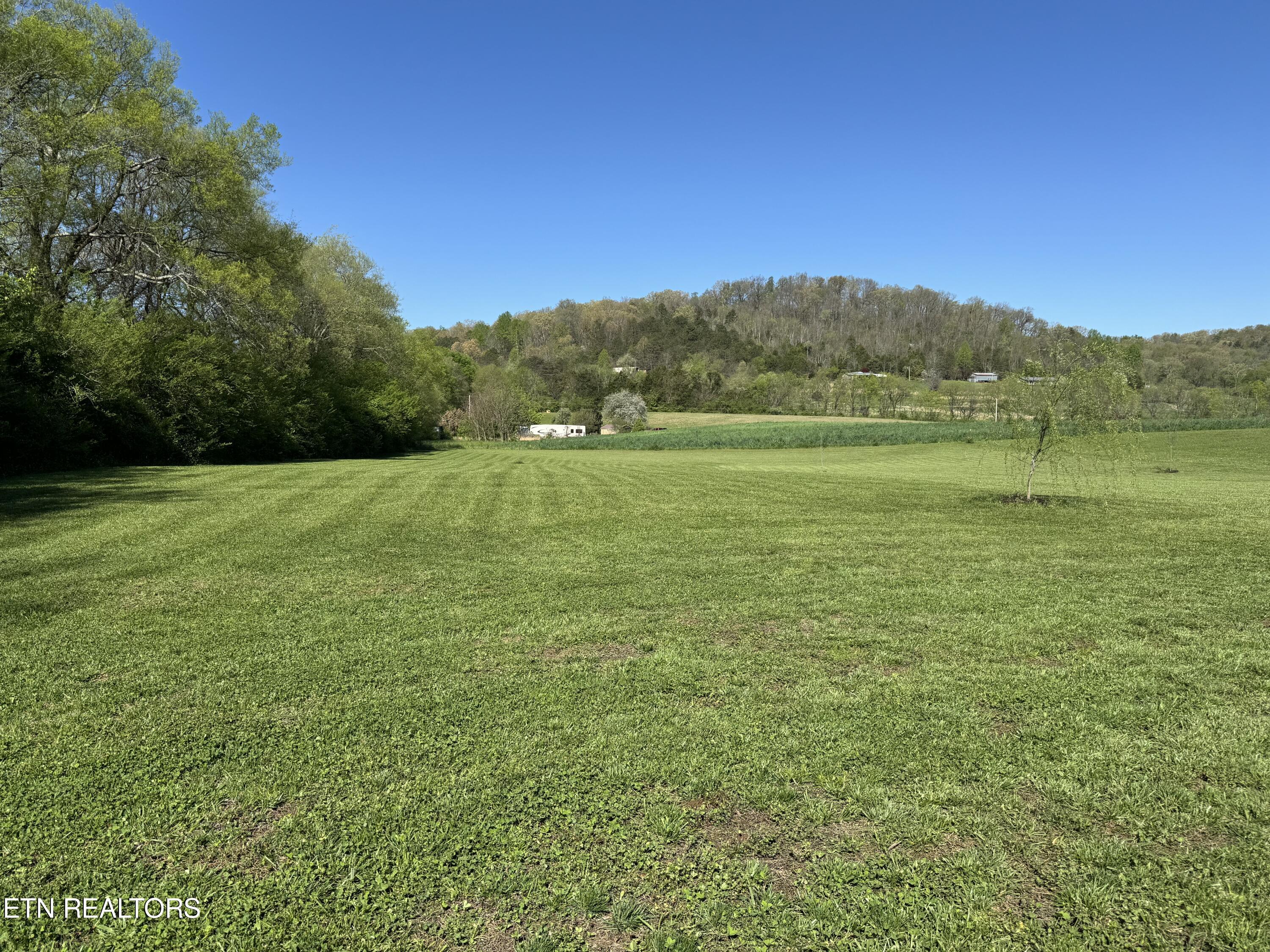 1151 Camellia Road Newport, TN 37821 - Photo 39 of 40 IMG_3048