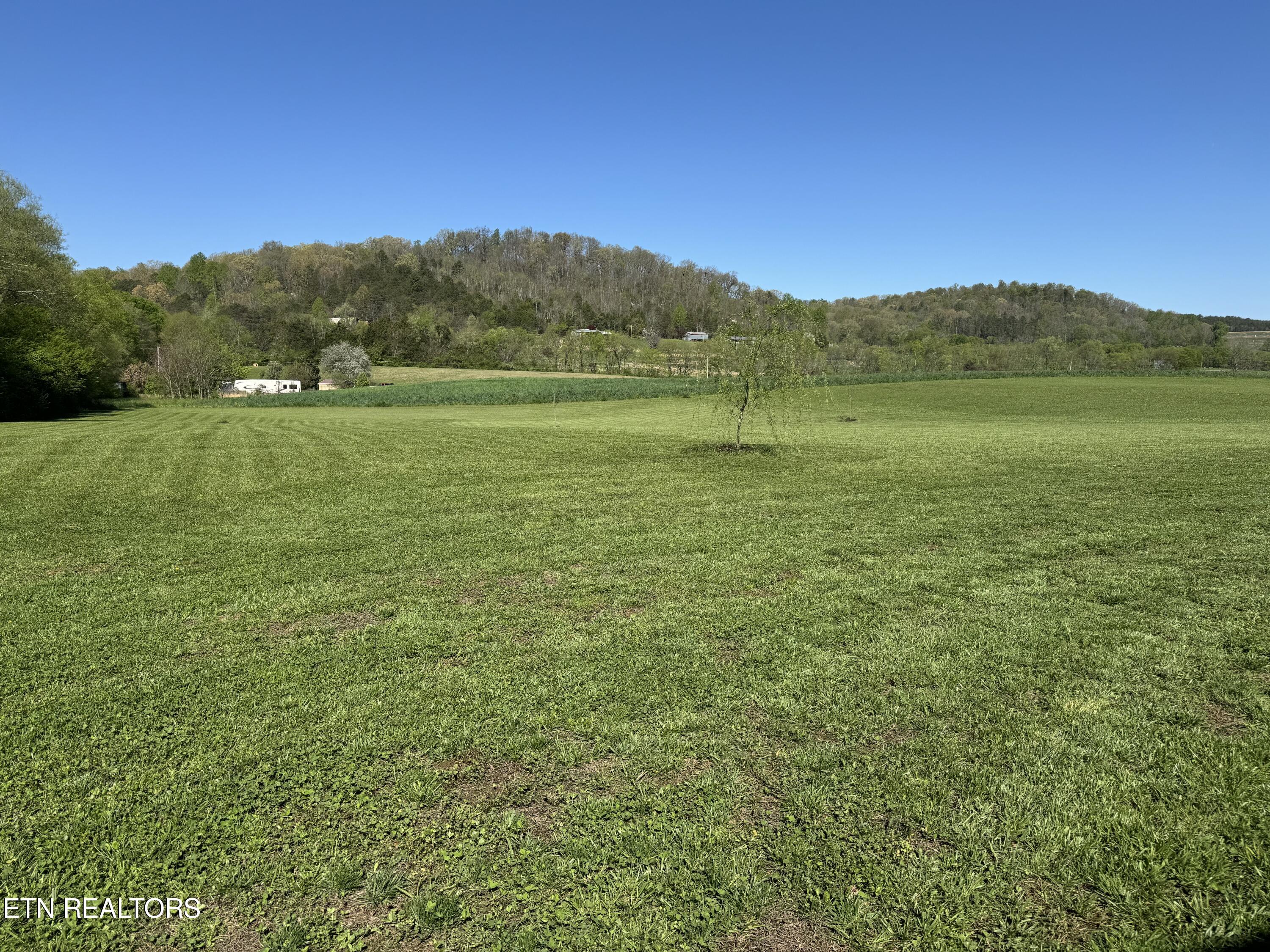 1151 Camellia Road Newport, TN 37821 - Photo 40 of 40 IMG_3047