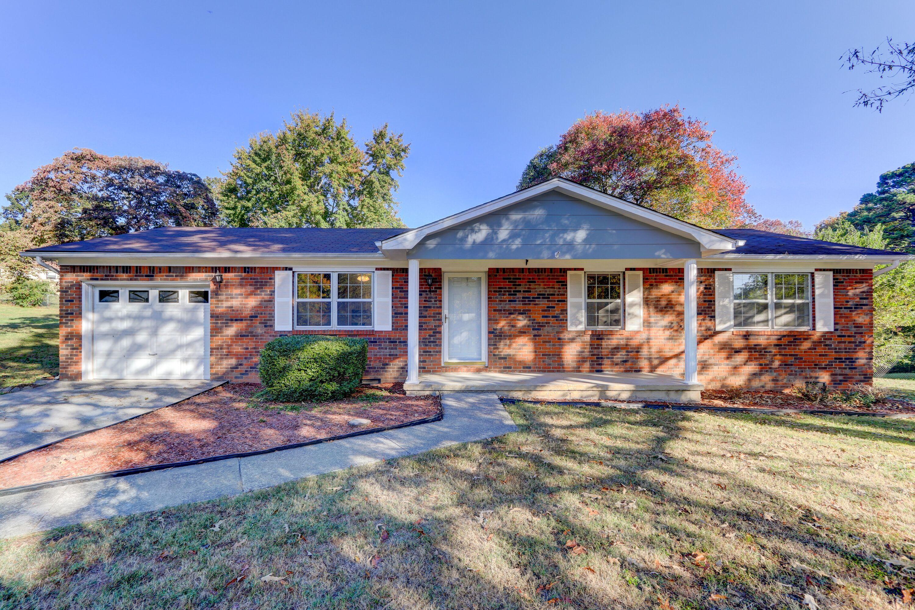 2400 Chukar Road Knoxville, TN 37923 - Photo 1 of 17 Front Elevation