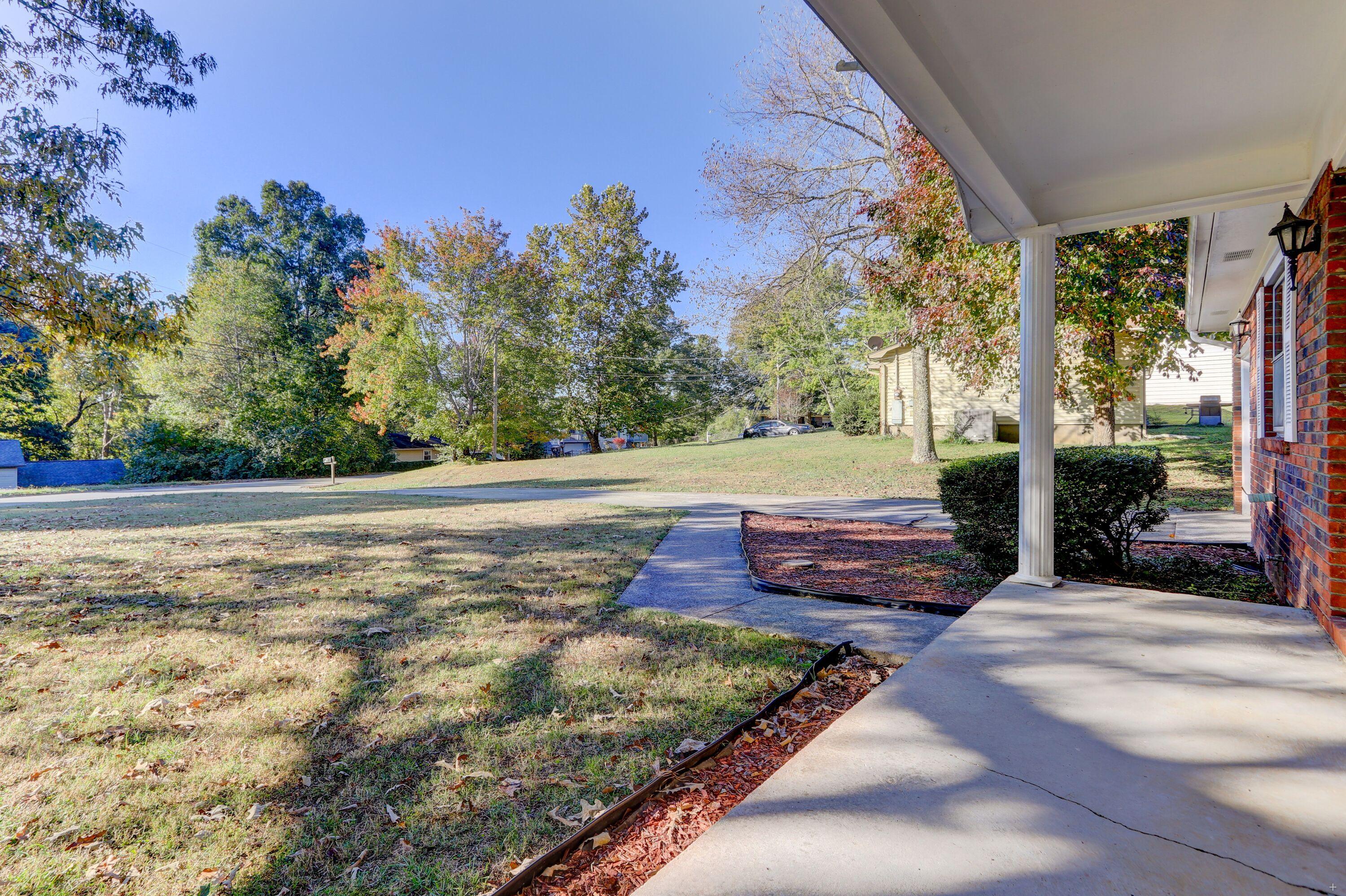 2400 Chukar Road Knoxville, TN 37923 - Photo 16 of 17 Front Porch View