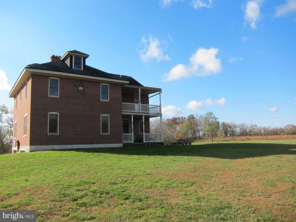 212 Governor Stable Road Bainbridge, PA 17502 - Photo 1 of 23 Gallery Image 1