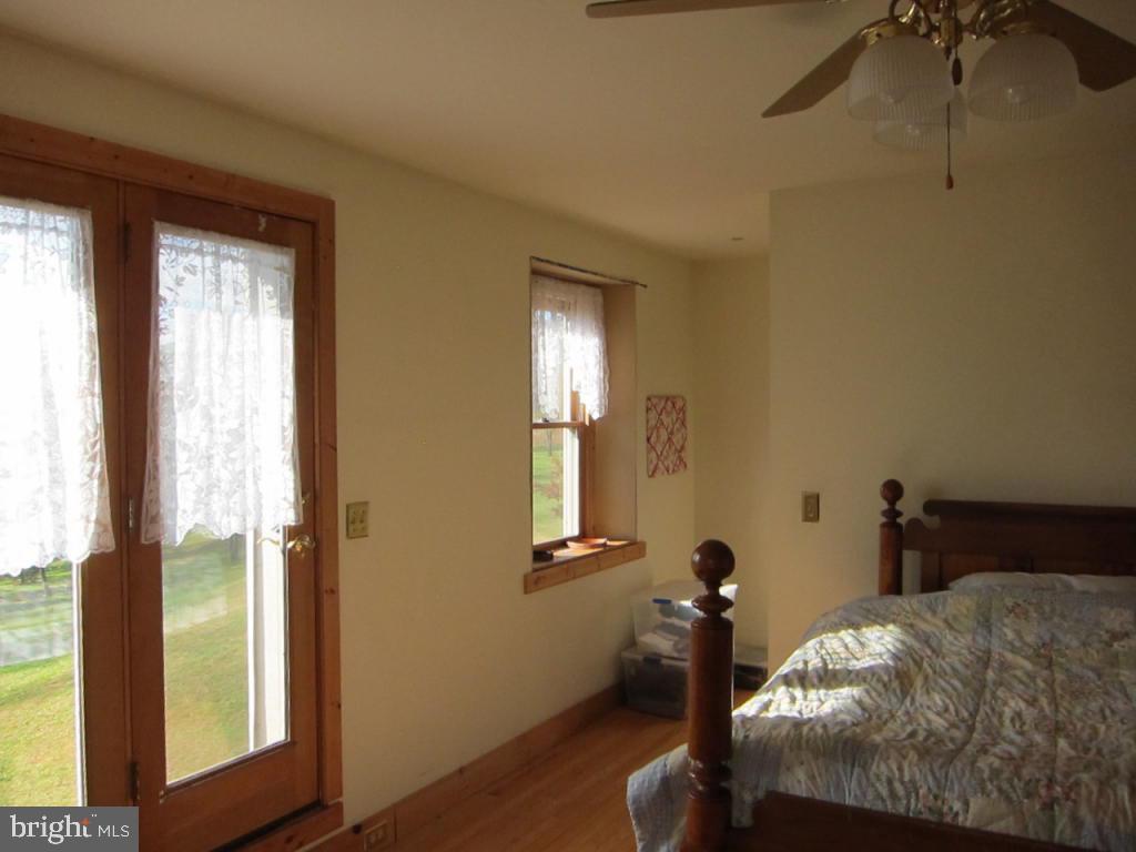 212 Governor Stable Road Bainbridge, PA 17502 - Photo 12 of 23 Gallery Image 12