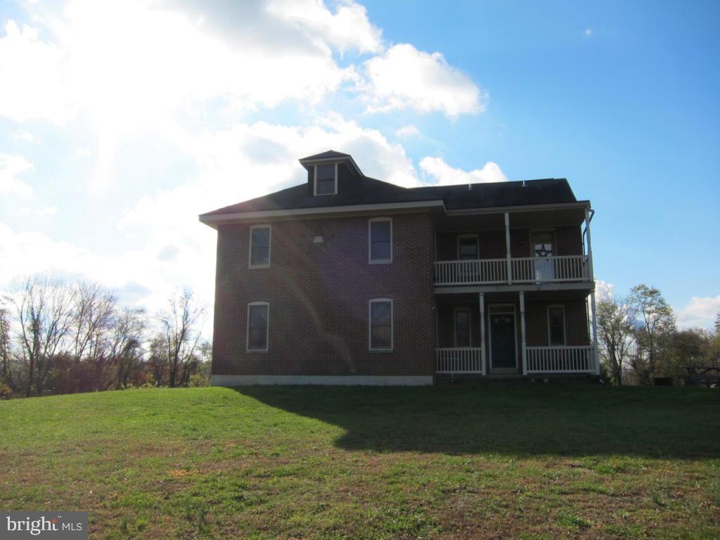 212 Governor Stable Road Bainbridge, PA 17502 - Photo 19 of 23 Gallery Image 19