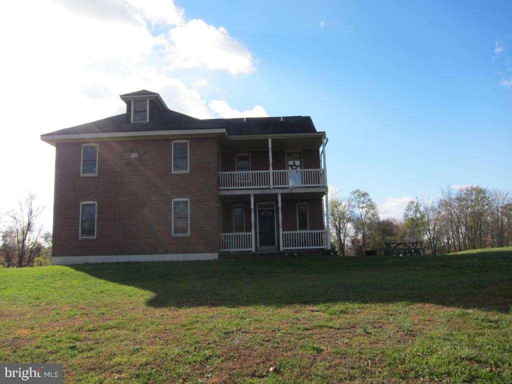 212 Governor Stable Road Bainbridge, PA 17502 - Photo 20 of 23 Gallery Image 20