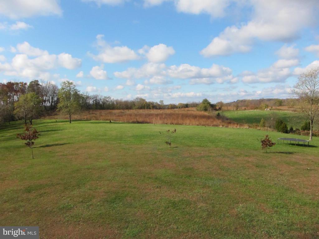 212 Governor Stable Road Bainbridge, PA 17502 - Photo 9 of 23 Gallery Image 9