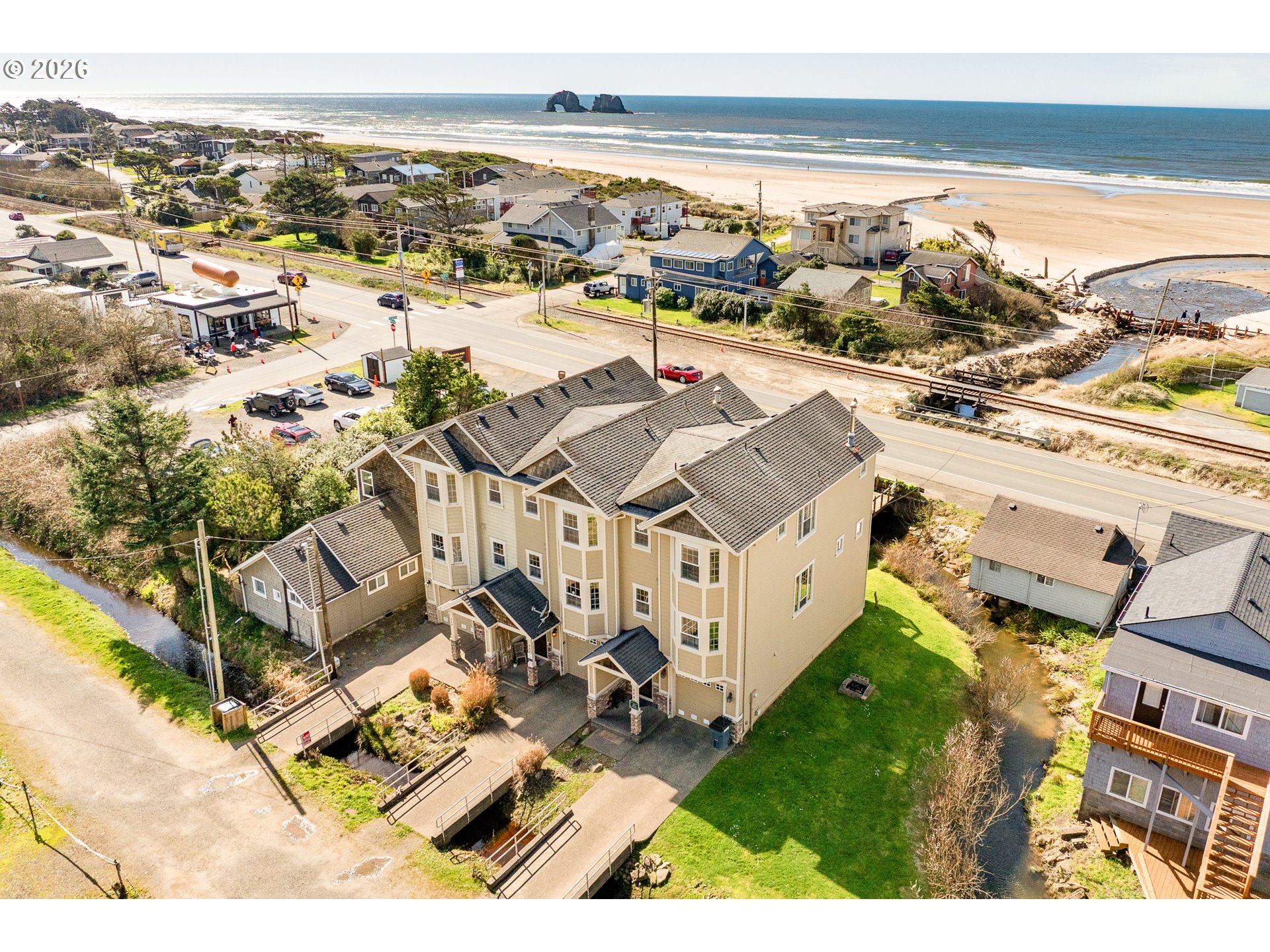 547 Front Street Rockaway Beach, OR 97136 - Photo 19 of 21