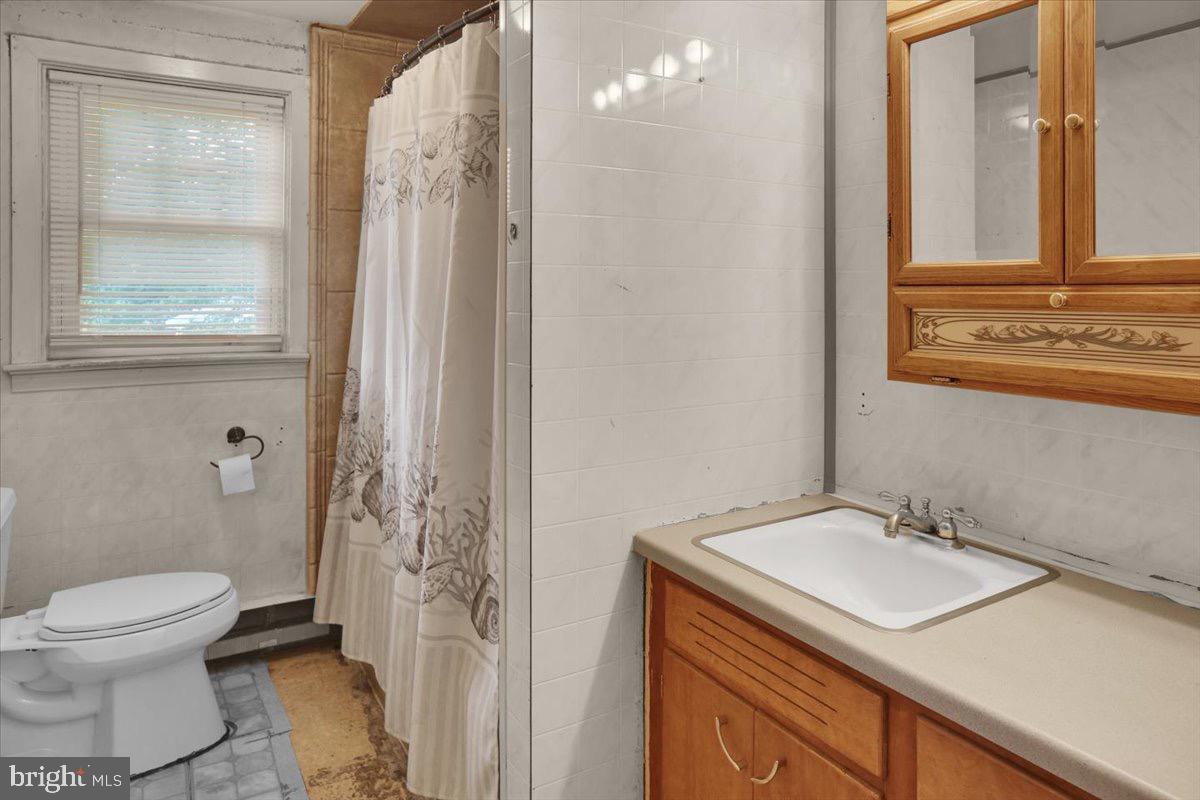 6 Freed Avenue Spring City, PA 19475 - Photo 22 of 40