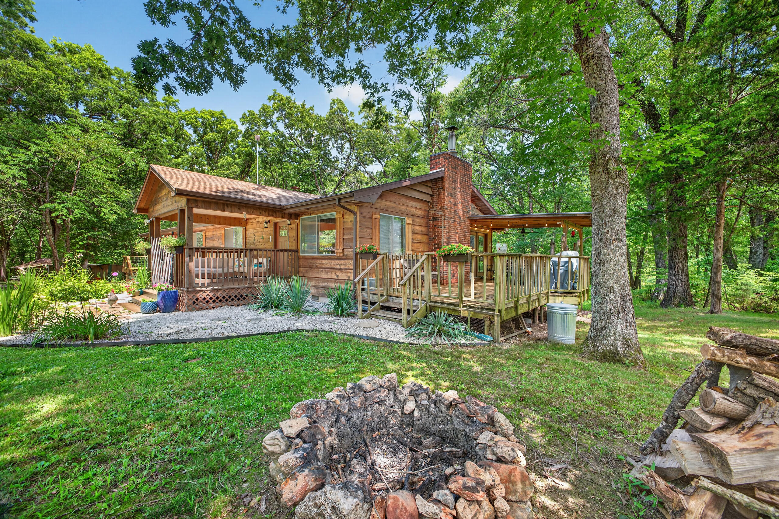 411 Moon Valley Road Lebanon, MO 65536 - Photo 1 of 144 IMG_2678