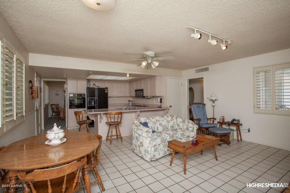 3702 West Shangri-la Road Phoenix, AZ 85029 - Photo 16 of 24 HRM3013w