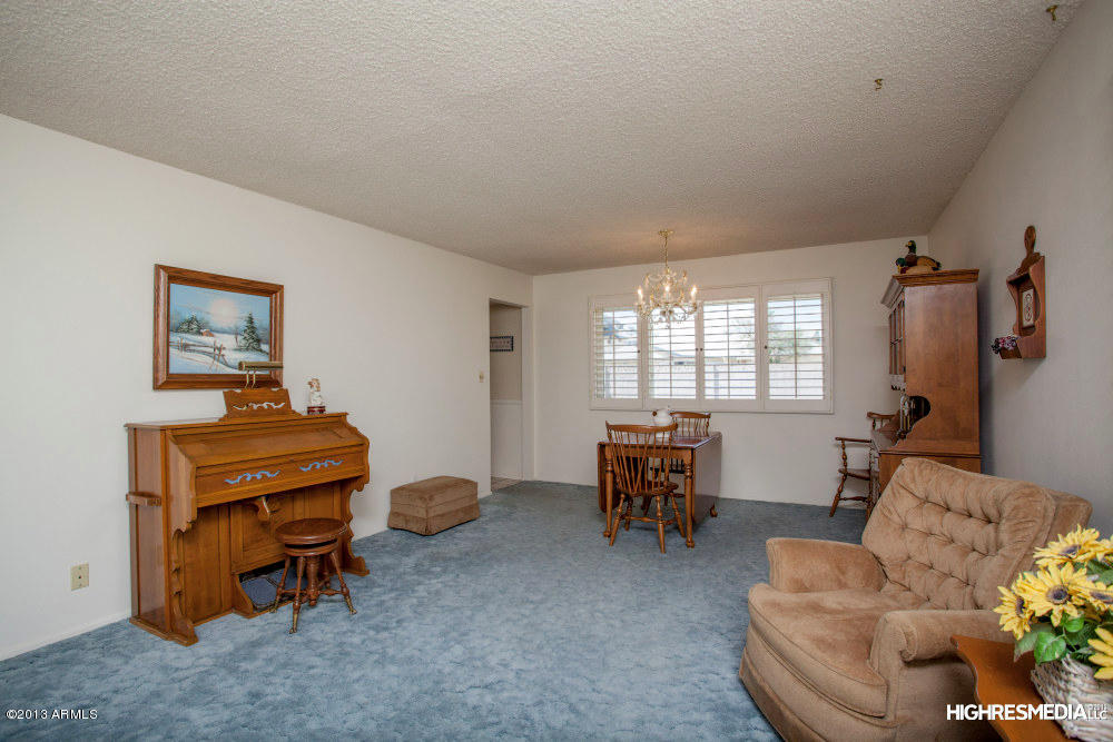 3702 West Shangri-la Road Phoenix, AZ 85029 - Photo 8 of 24 HRM3019w