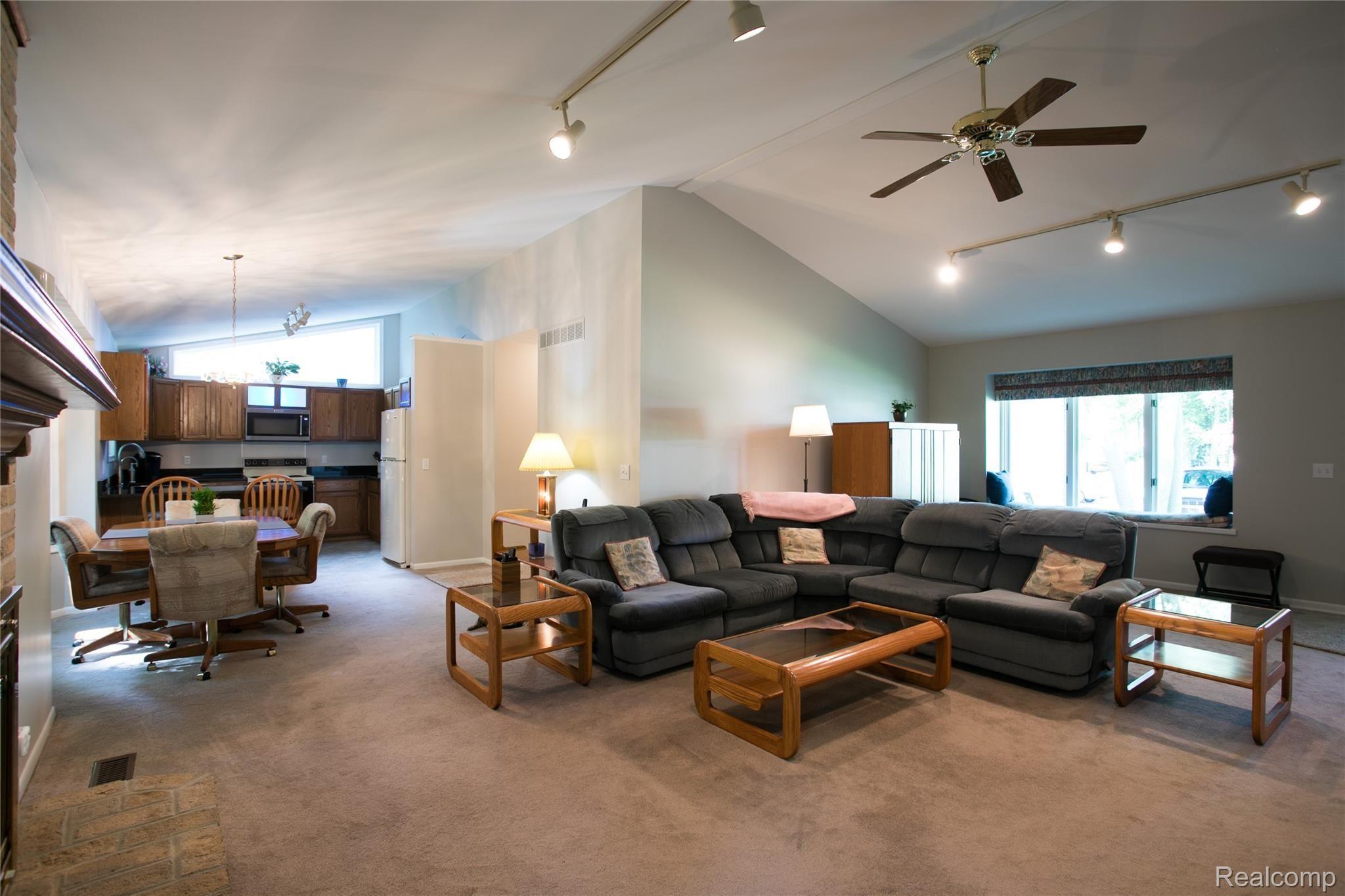 5294 Copley Square Road Grand Blanc, MI 48439 - Photo 3 of 31 TIDP1429.jpg