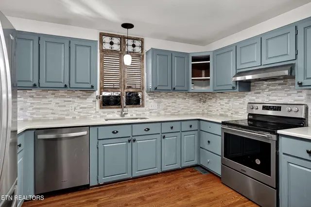 $299,900 | 288 Mallory Circle, Livingston, TN 38570