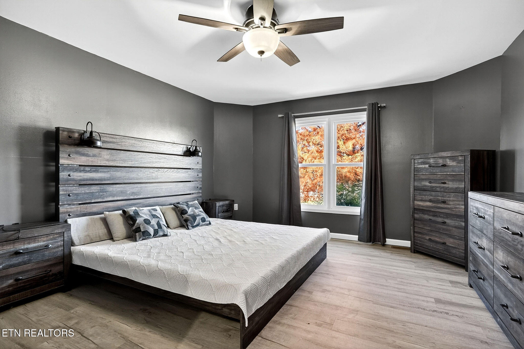 288 Mallory Circle Livingston, TN 38570 - Photo 13 of 35 014_DSC01722