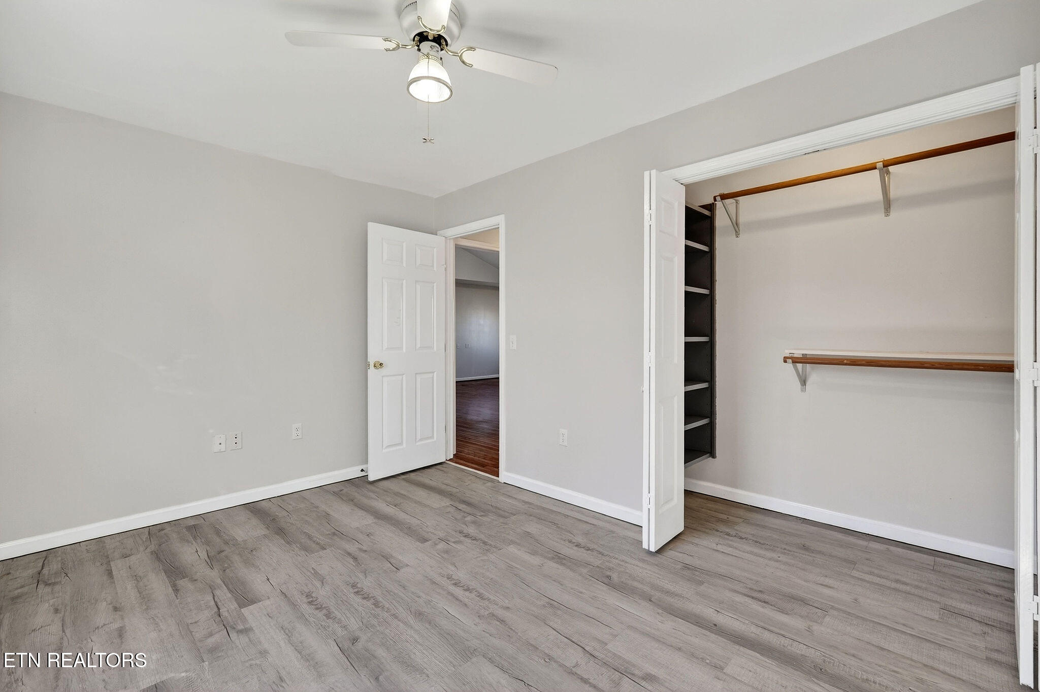 288 Mallory Circle Livingston, TN 38570 - Photo 30 of 35 031_DSC01807