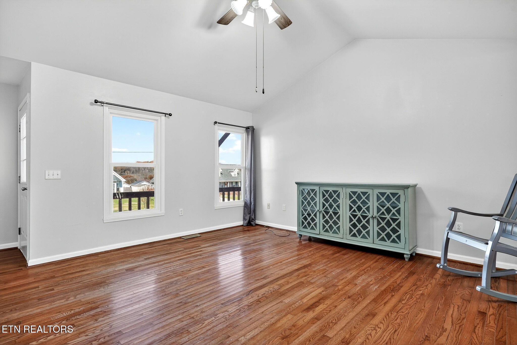 288 Mallory Circle Livingston, TN 38570 - Photo 7 of 35 007_DSC01688