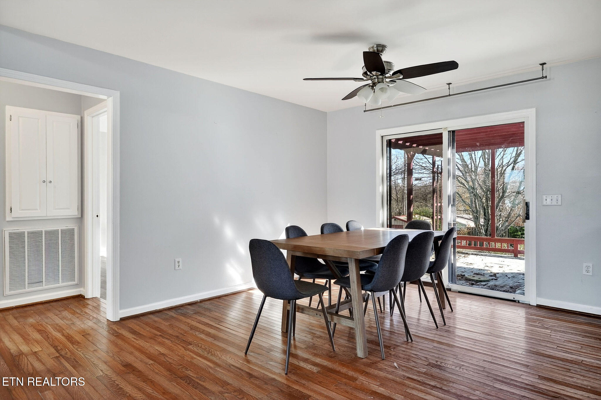 288 Mallory Circle Livingston, TN 38570 - Photo 10 of 35 010_DSC01702