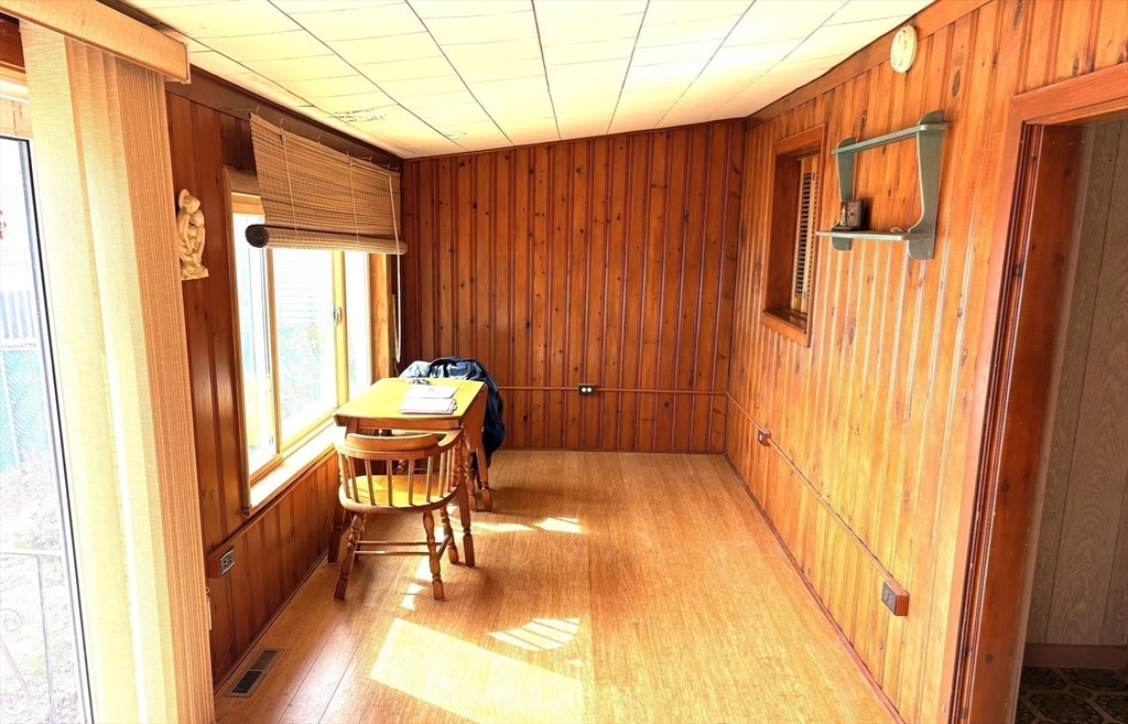 42 Taylor Point Road Pembroke, MA 02359 - Photo 16 of 22 Gallery Image 16