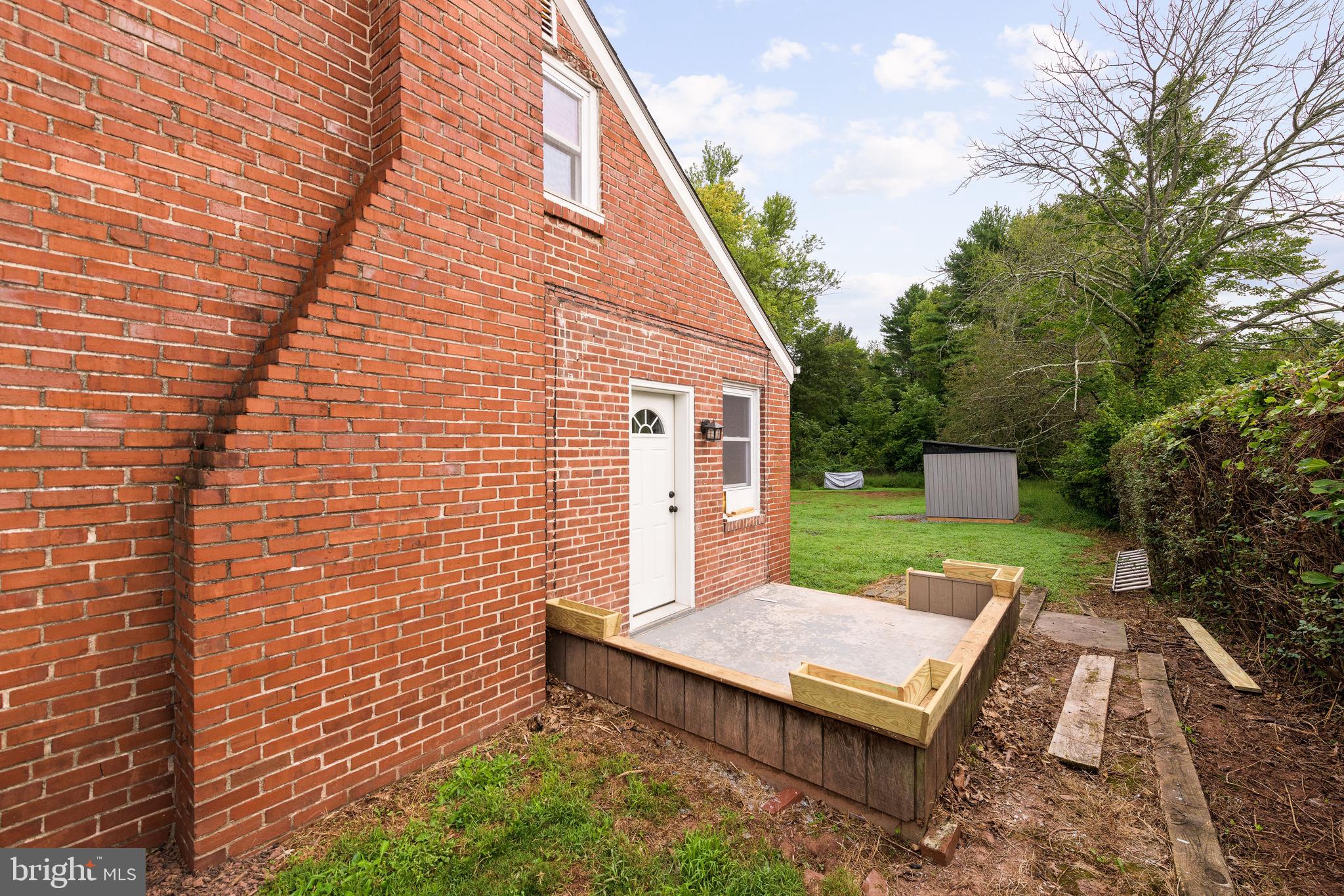 62 Heffner Road Royersford, PA 19468 - Photo 4 of 13 Side of house