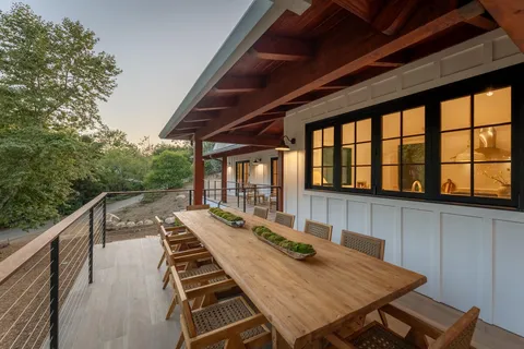 $4,750,000 | 2243 Las Canoas Road, Santa Barbara, CA 93105