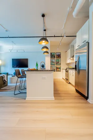 $3,500 | 240 East Illinois Street, Unit 604, Chicago, IL 60611