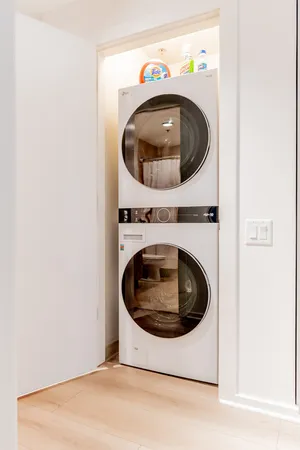 $3,500 | 240 East Illinois Street, Unit 604, Chicago, IL 60611