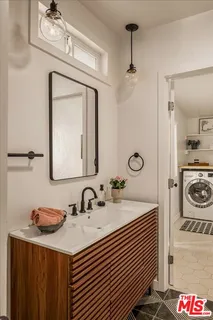 $1,495,000 | 2144 Echo Park Avenue, Los Angeles, CA 90026