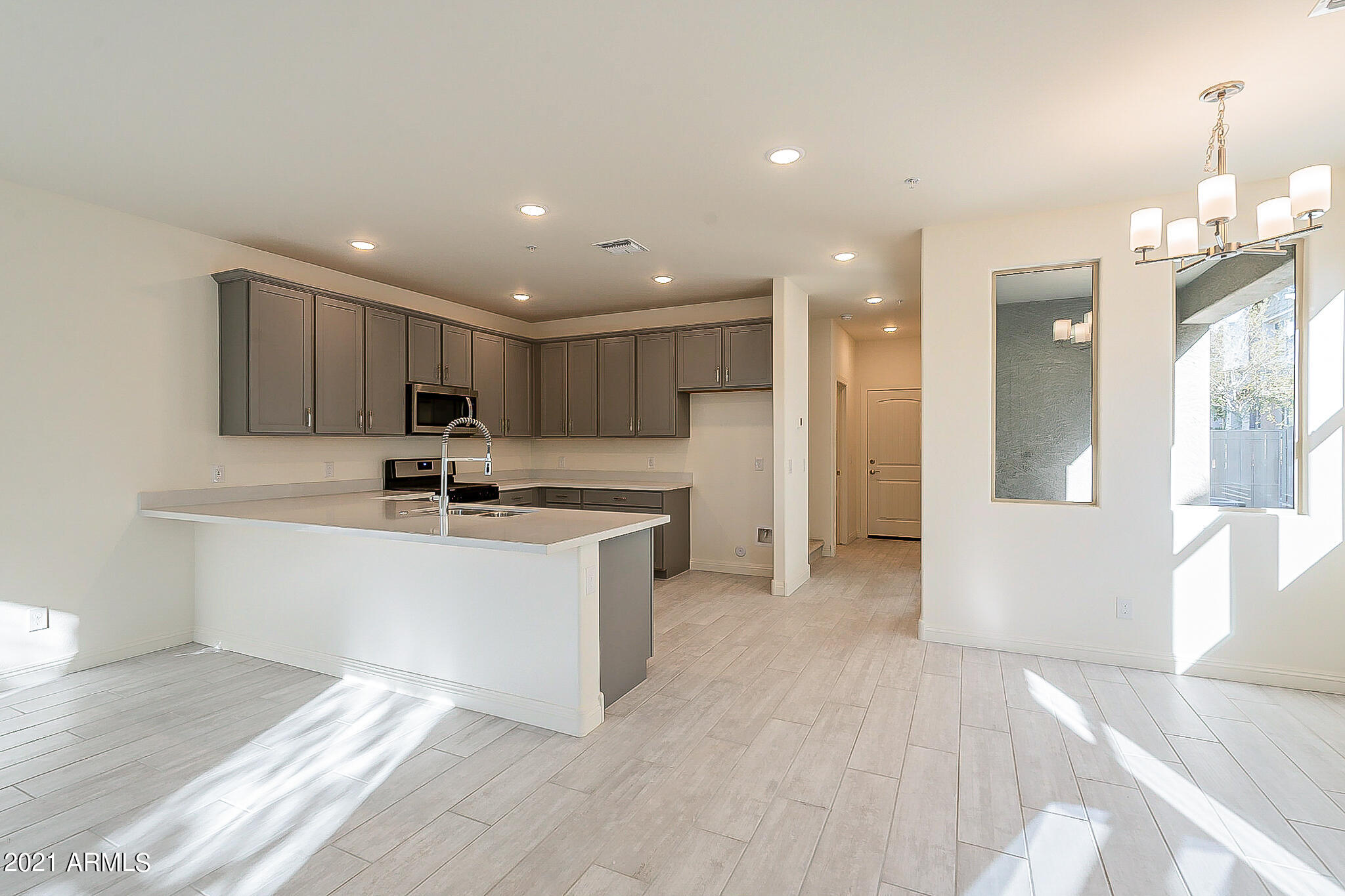 20872 West Thomas Road Buckeye, AZ 85396 - Photo 11 of 64 Thomas-13