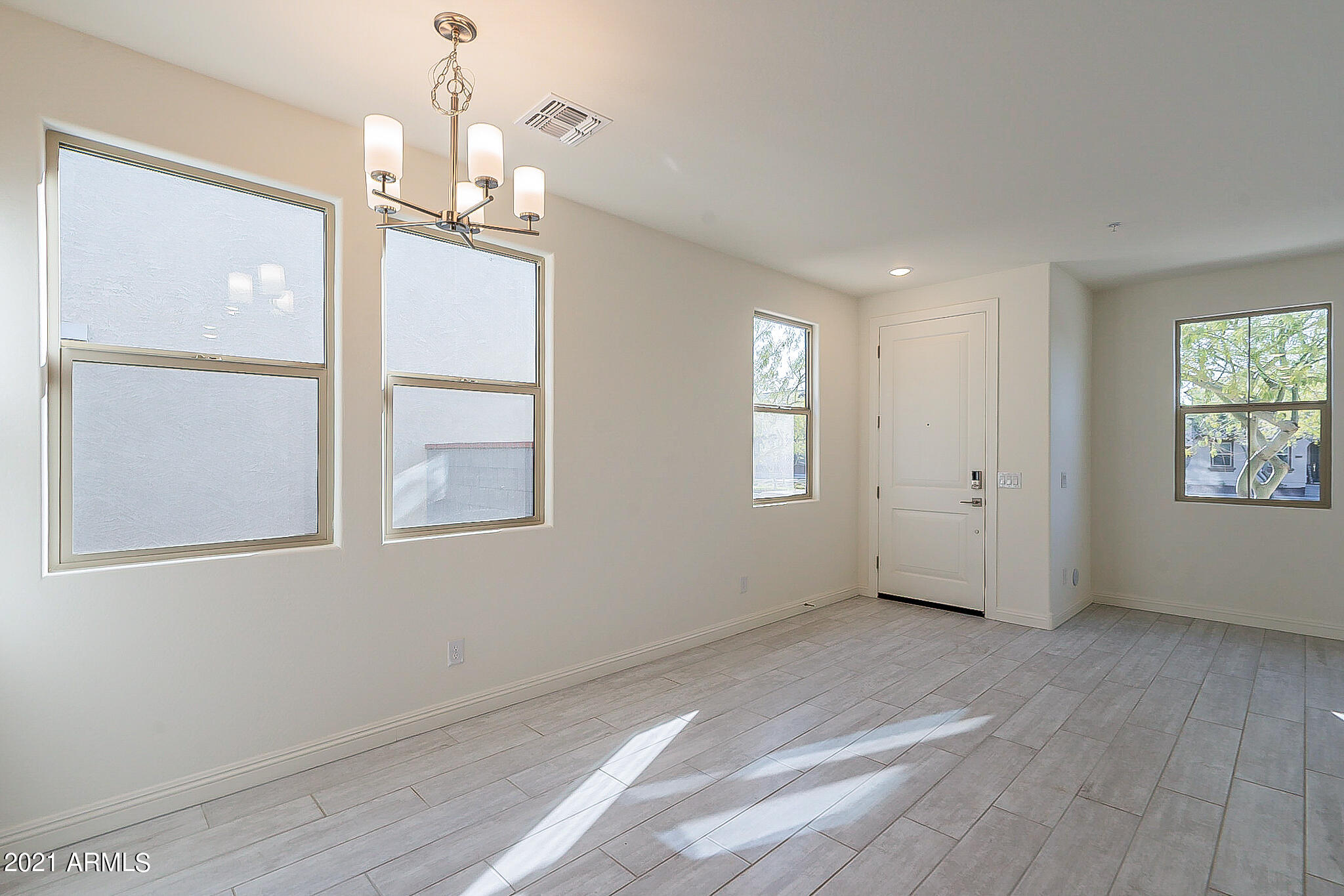 20872 West Thomas Road Buckeye, AZ 85396 - Photo 7 of 64 Thomas-9
