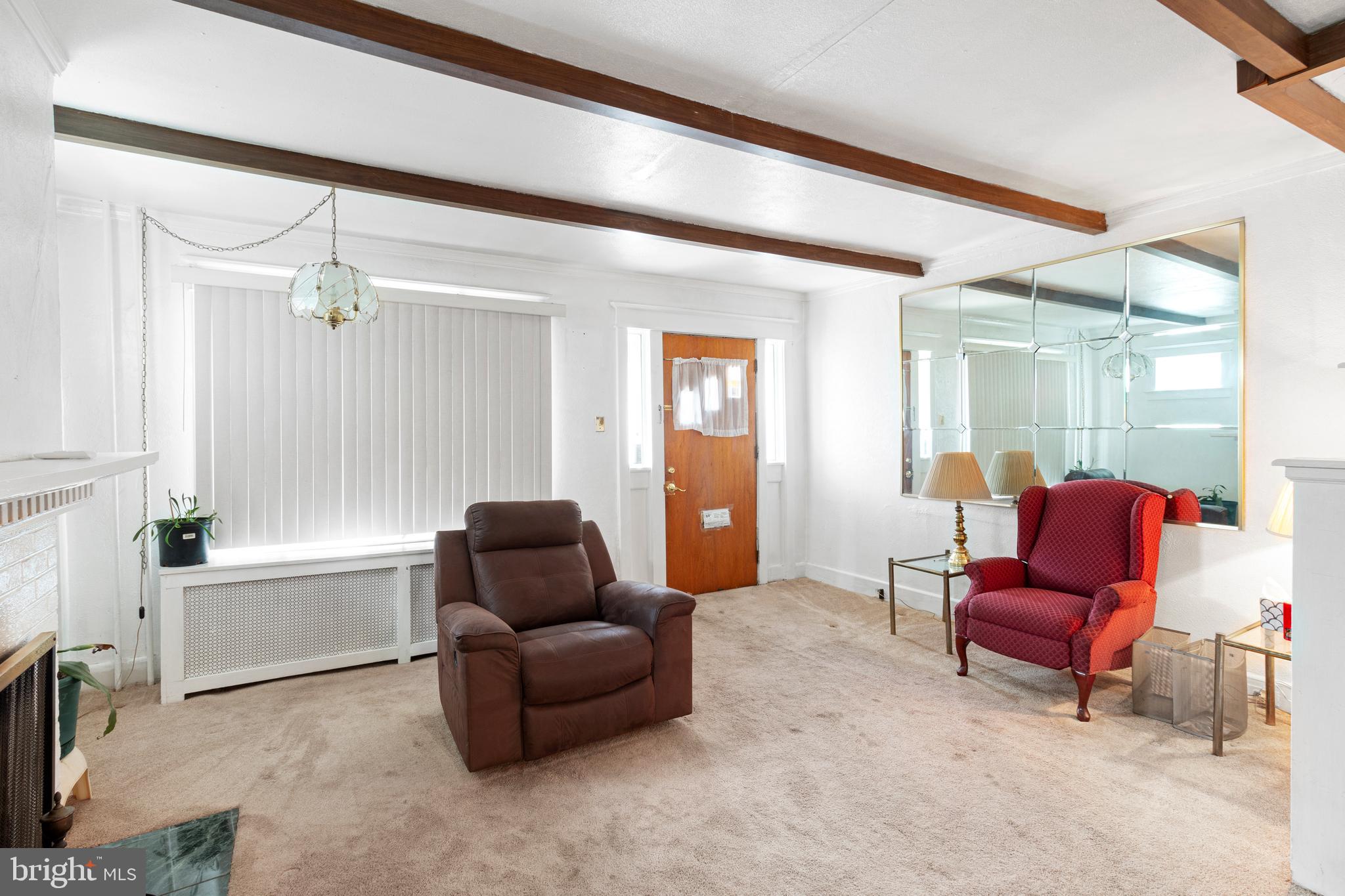 648 Rutherford Avenue Trenton, NJ 08618 - Photo 4 of 25 Gallery Image 4