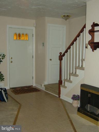 1628 Pentwood Road Baltimore, MD 21239 - Photo 2 of 9 Entrance area beautifully tiled
