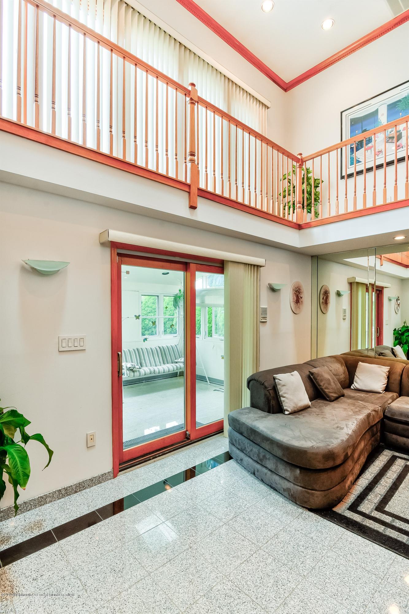 8 Rothbard Road Hazlet, NJ 07730 - Photo 11 of 24 014_Great Room