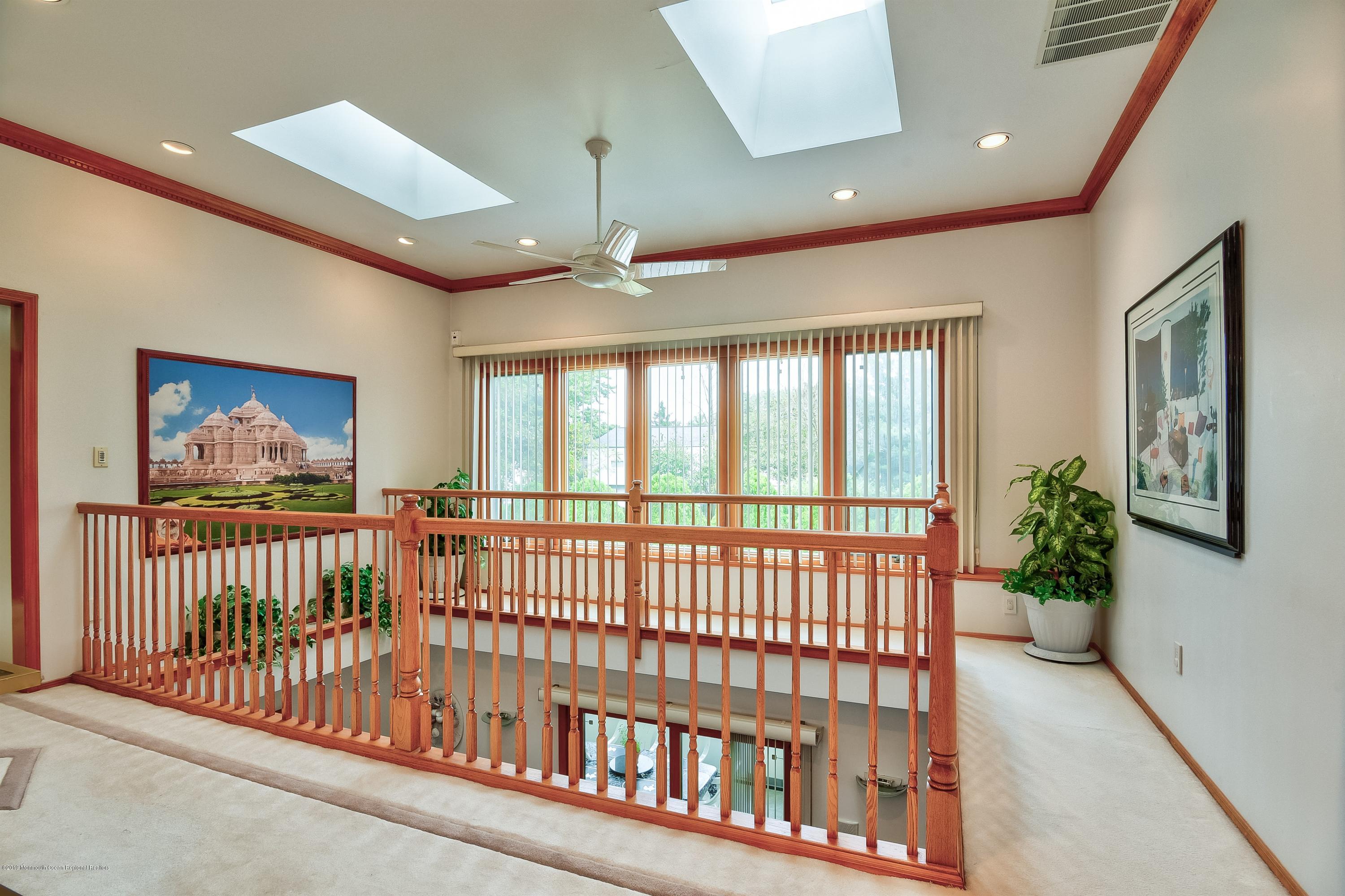 8 Rothbard Road Hazlet, NJ 07730 - Photo 13 of 24 016_Upper Level