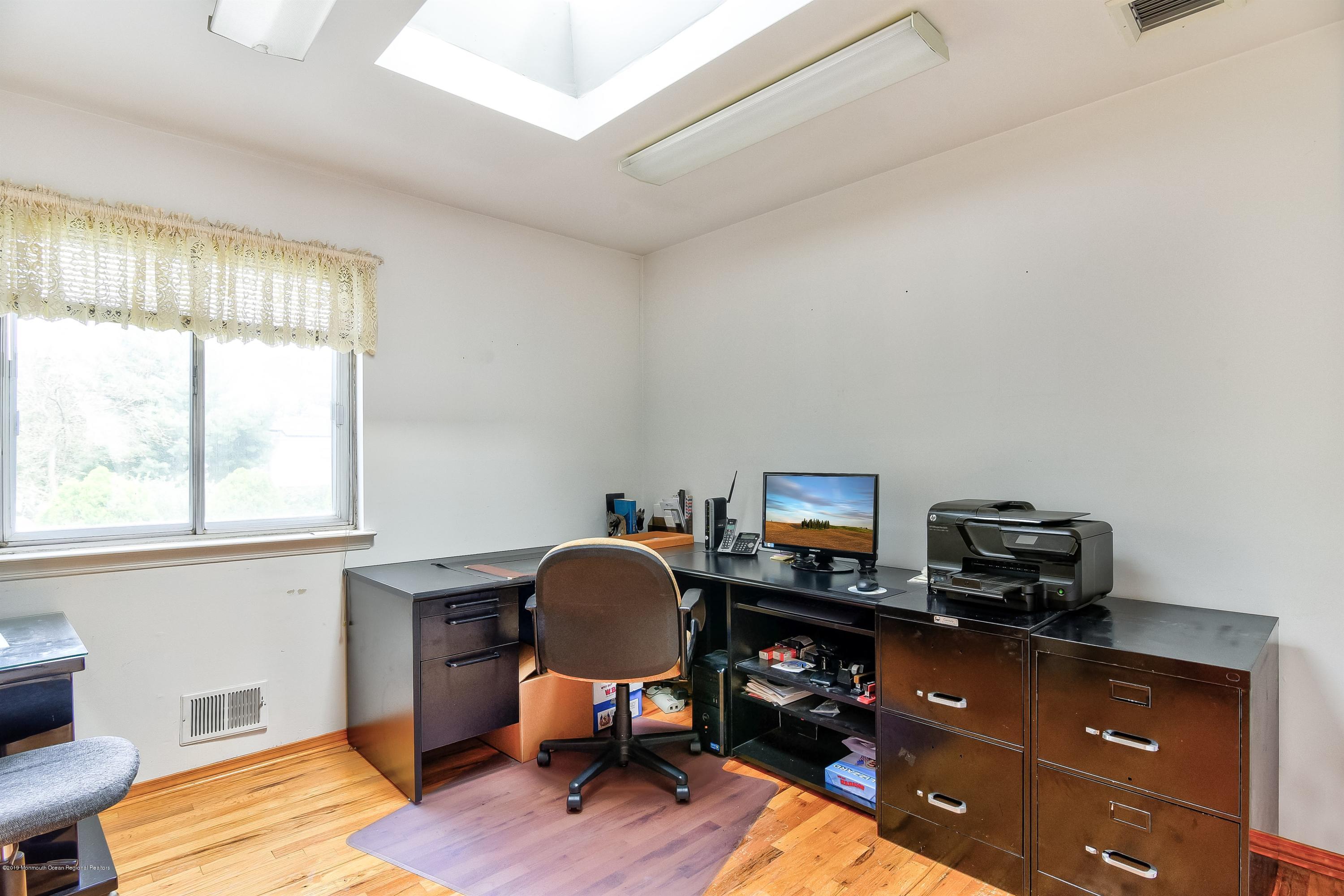 8 Rothbard Road Hazlet, NJ 07730 - Photo 18 of 24 020_Bedroom