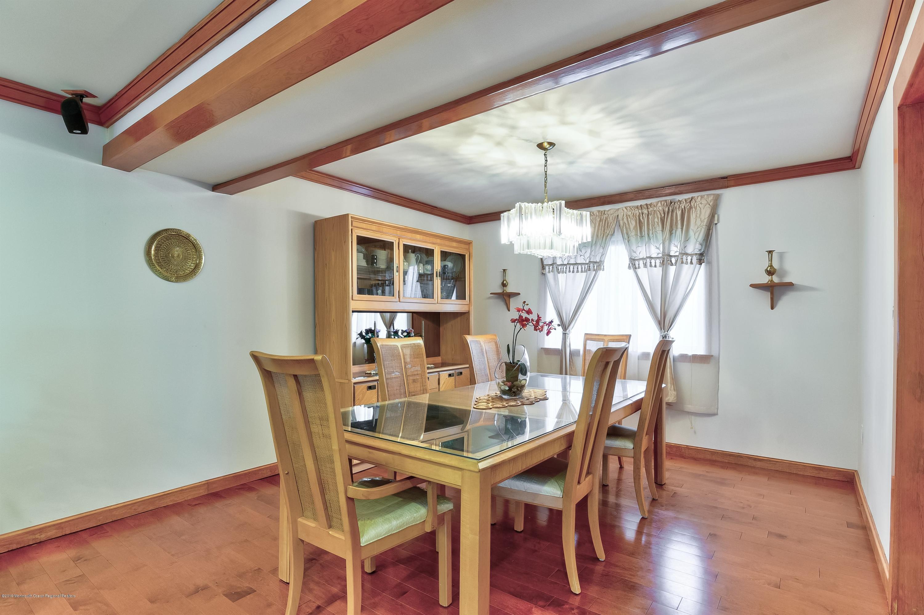 8 Rothbard Road Hazlet, NJ 07730 - Photo 5 of 24 006_Dining Room