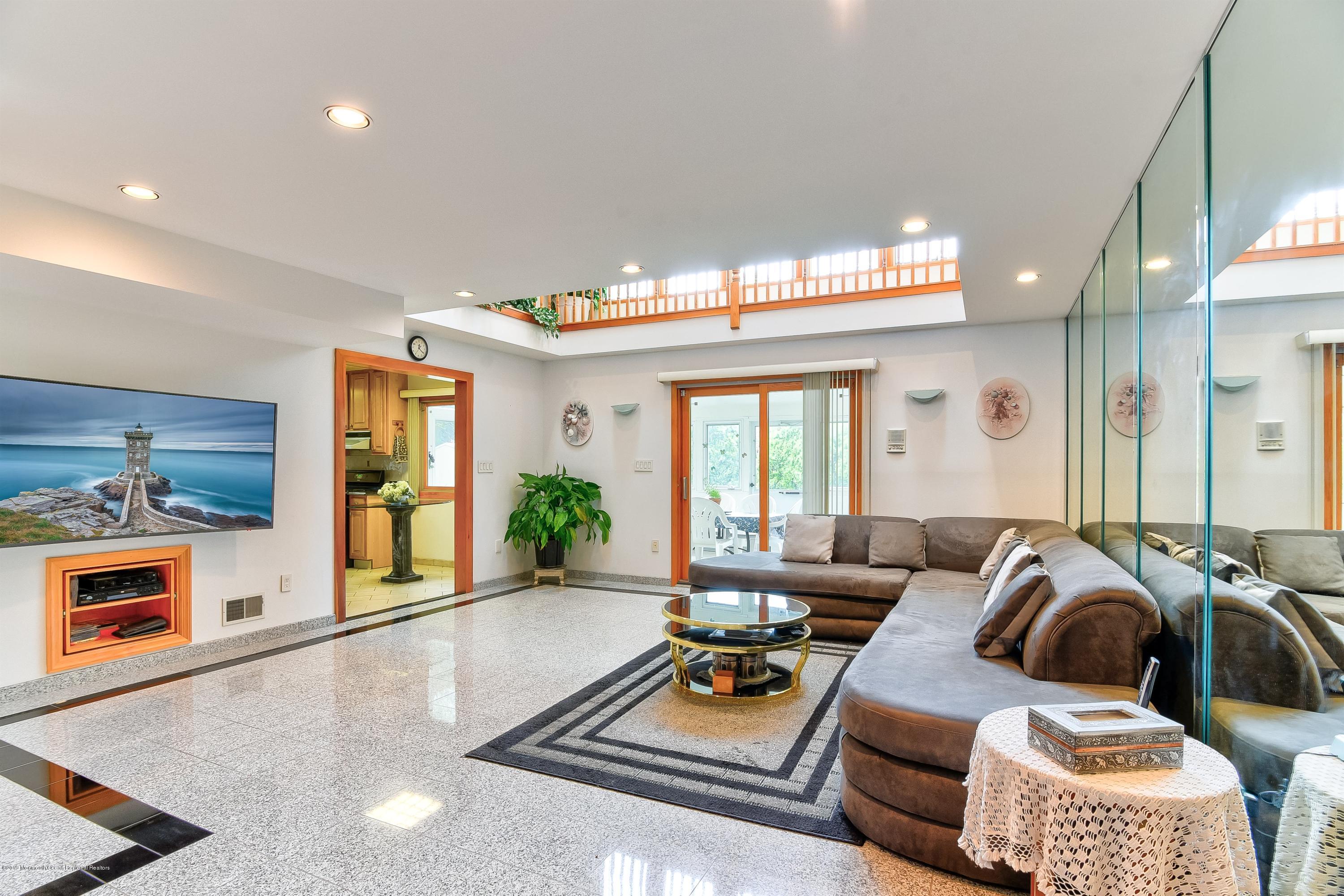 8 Rothbard Road Hazlet, NJ 07730 - Photo 10 of 24 012_Great Room
