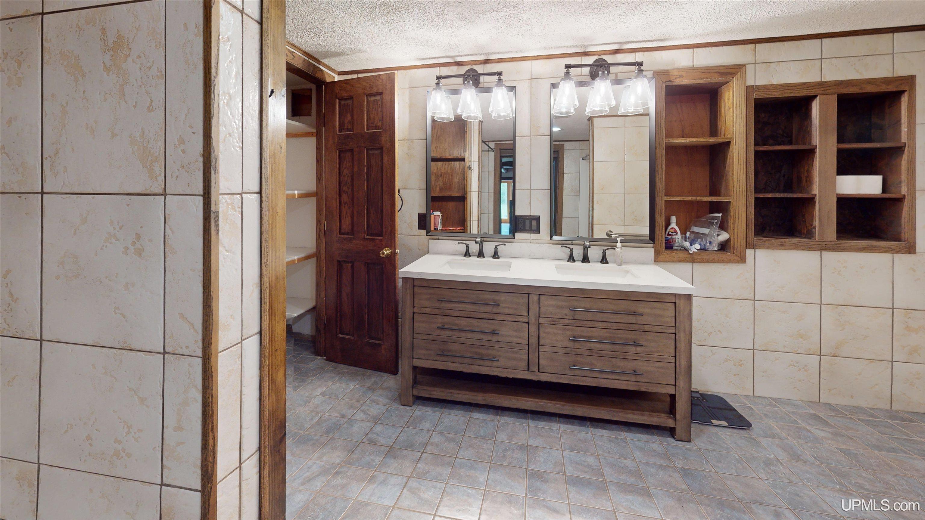 109 Brown Deer Road Marquette, MI 49855 - Photo 18 of 55