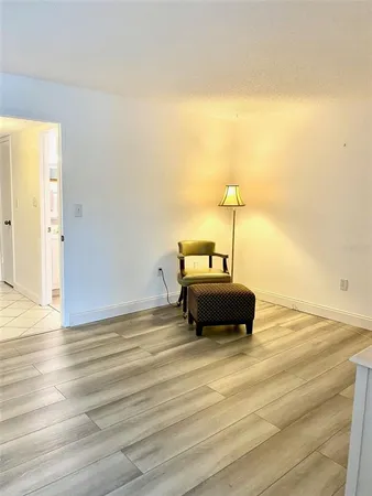 $124,500 | 10032 65th Avenue North, Unit 17, St. Petersburg, FL 33708