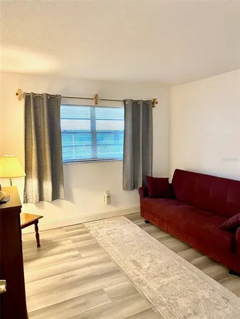 $124,500 | 10032 65th Avenue North, Unit 17, St. Petersburg, FL 33708