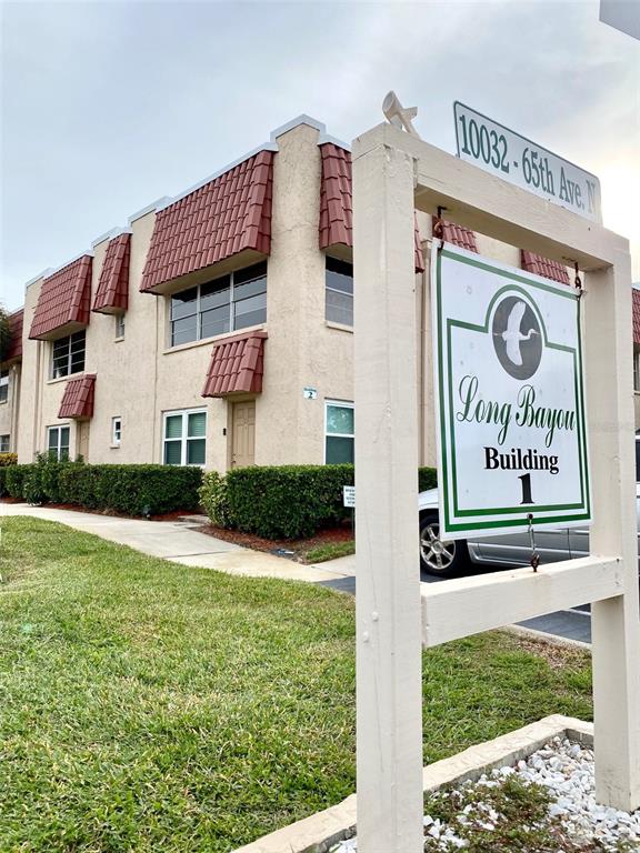 10032 65th Avenue North, Unit 17 St. Petersburg, FL 33708 - Photo 2 of 30