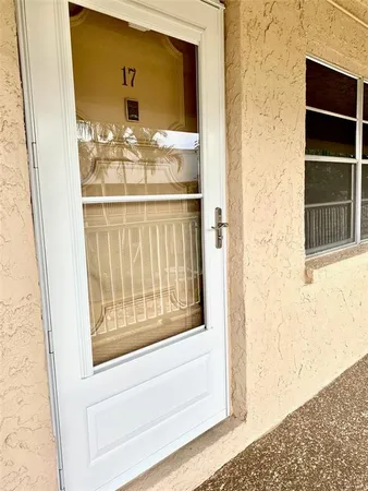 $124,500 | 10032 65th Avenue North, Unit 17, St. Petersburg, FL 33708