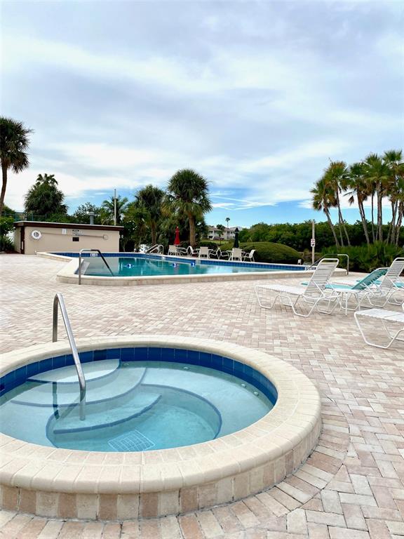10032 65th Avenue North, Unit 17 St. Petersburg, FL 33708 - Photo 22 of 30