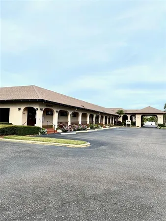 $124,500 | 10032 65th Avenue North, Unit 17, St. Petersburg, FL 33708