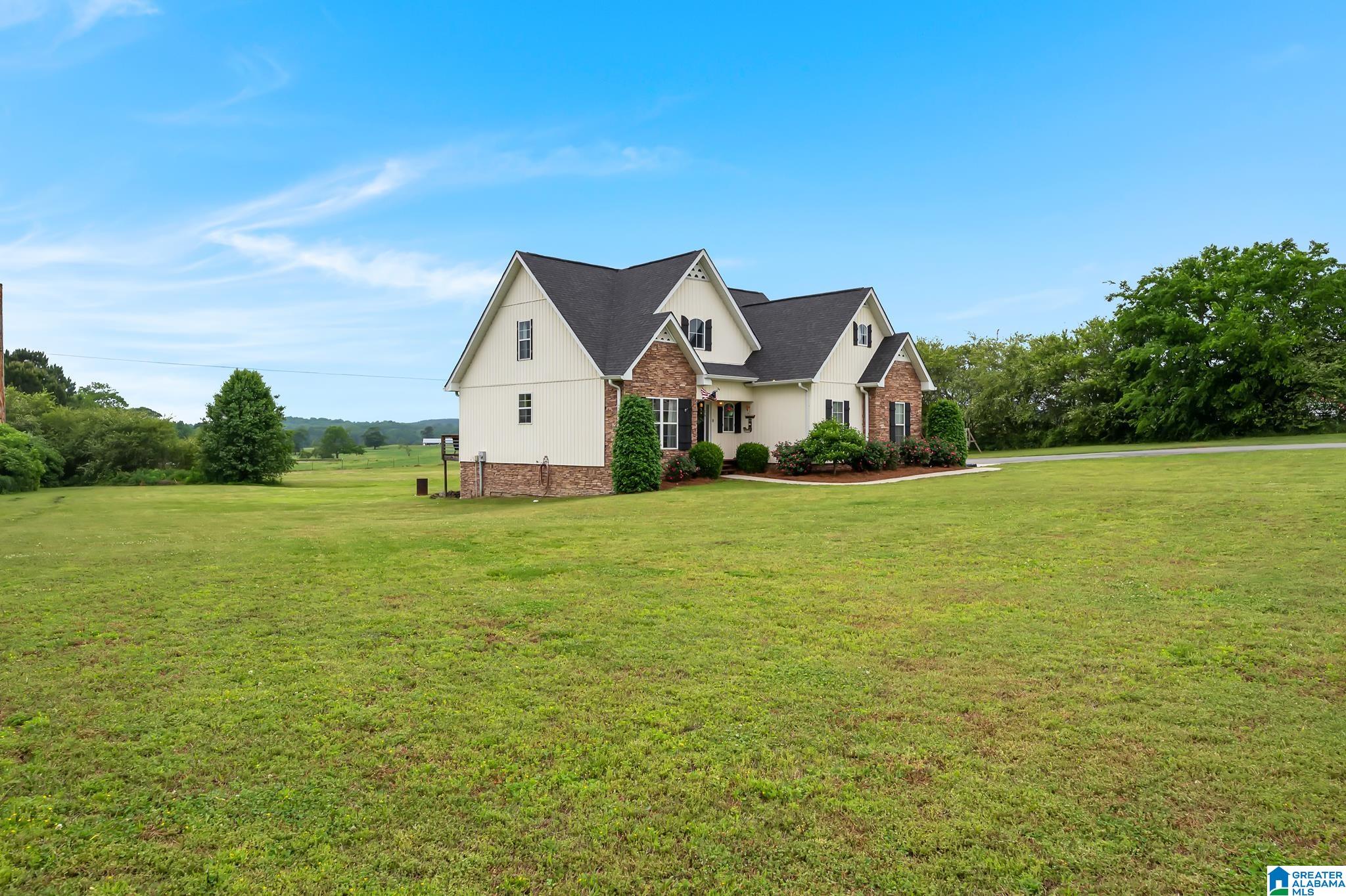 1869 Day Gap Road Cullman, AL 35057 - Photo 4 of 37