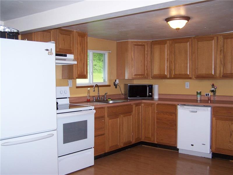 162 Gas Valley Road Georgetown, PA 15043 - Photo 10 of 20