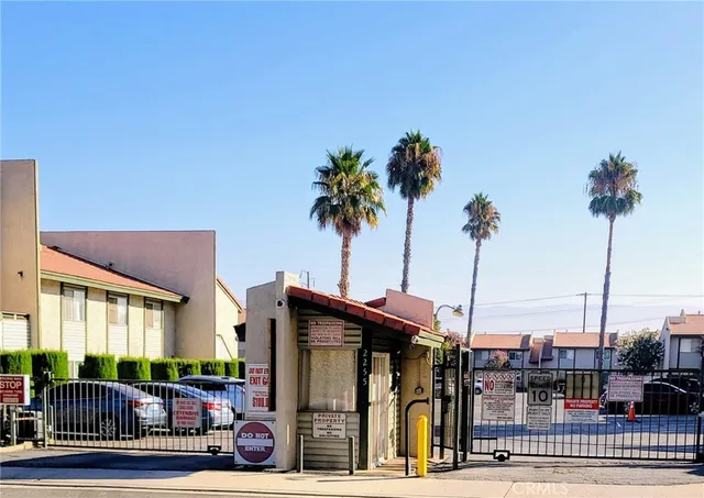 $284,998 | 2255 Cahuilla Street, Unit 68, Colton, CA 92324