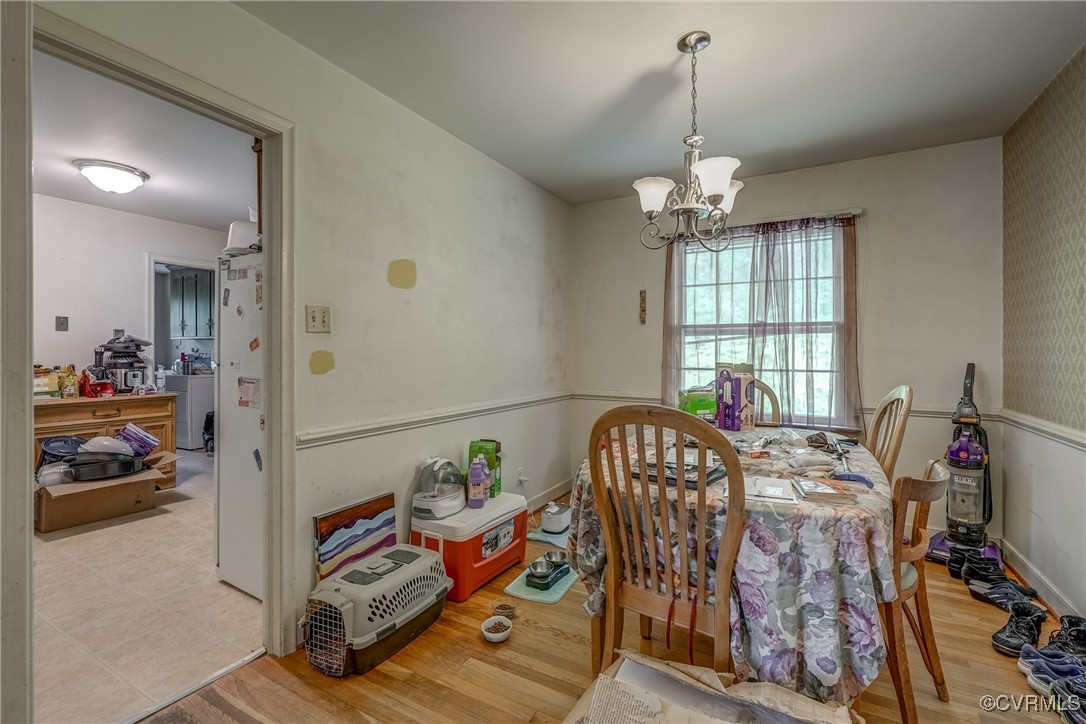 8570 Shannon Road North Chesterfield, VA 23236 - Photo 10 of 24 Gallery Image 10