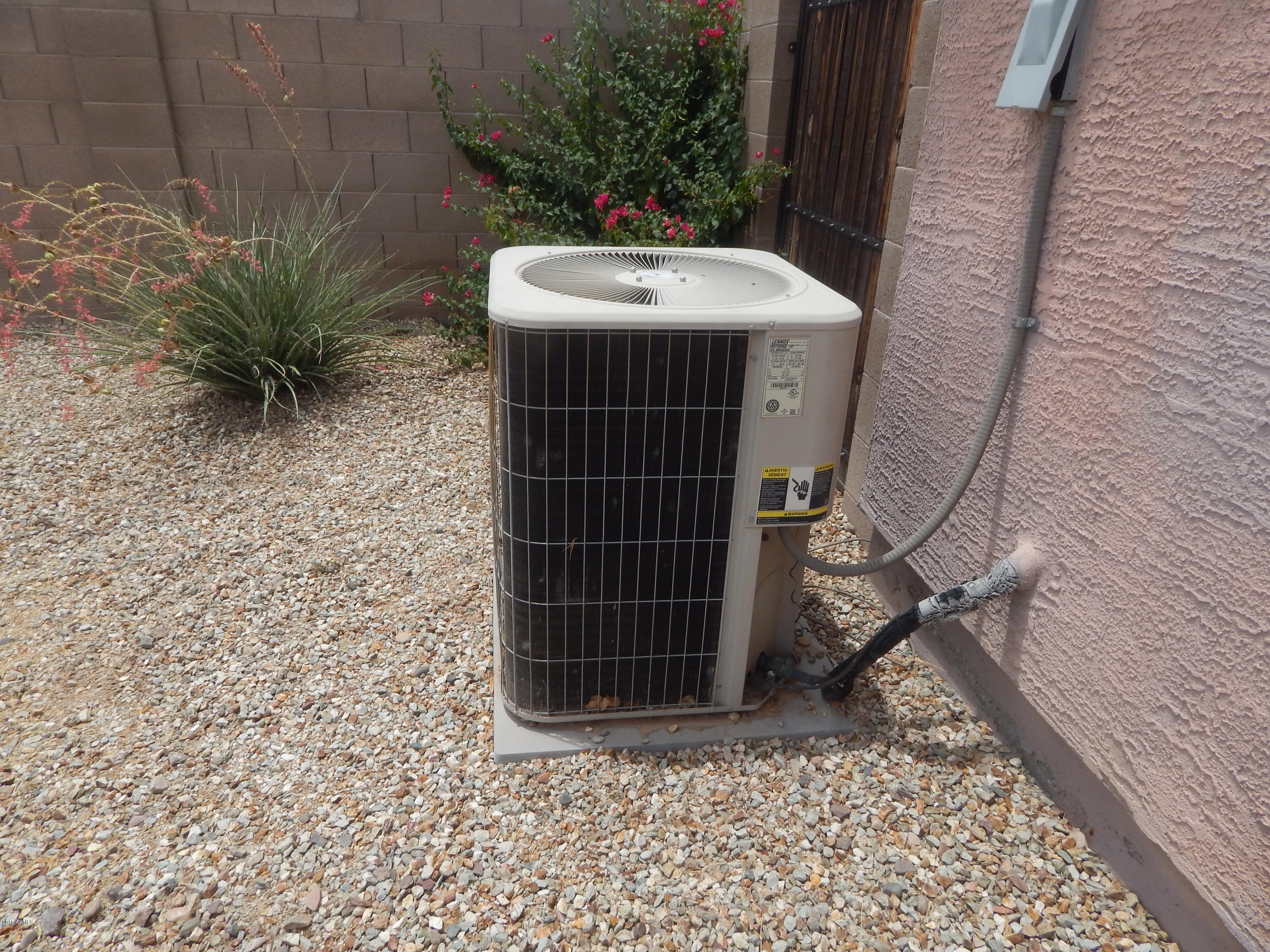 17265 West Apache Street Goodyear, AZ 85338 - Photo 21 of 21 DSCN4319