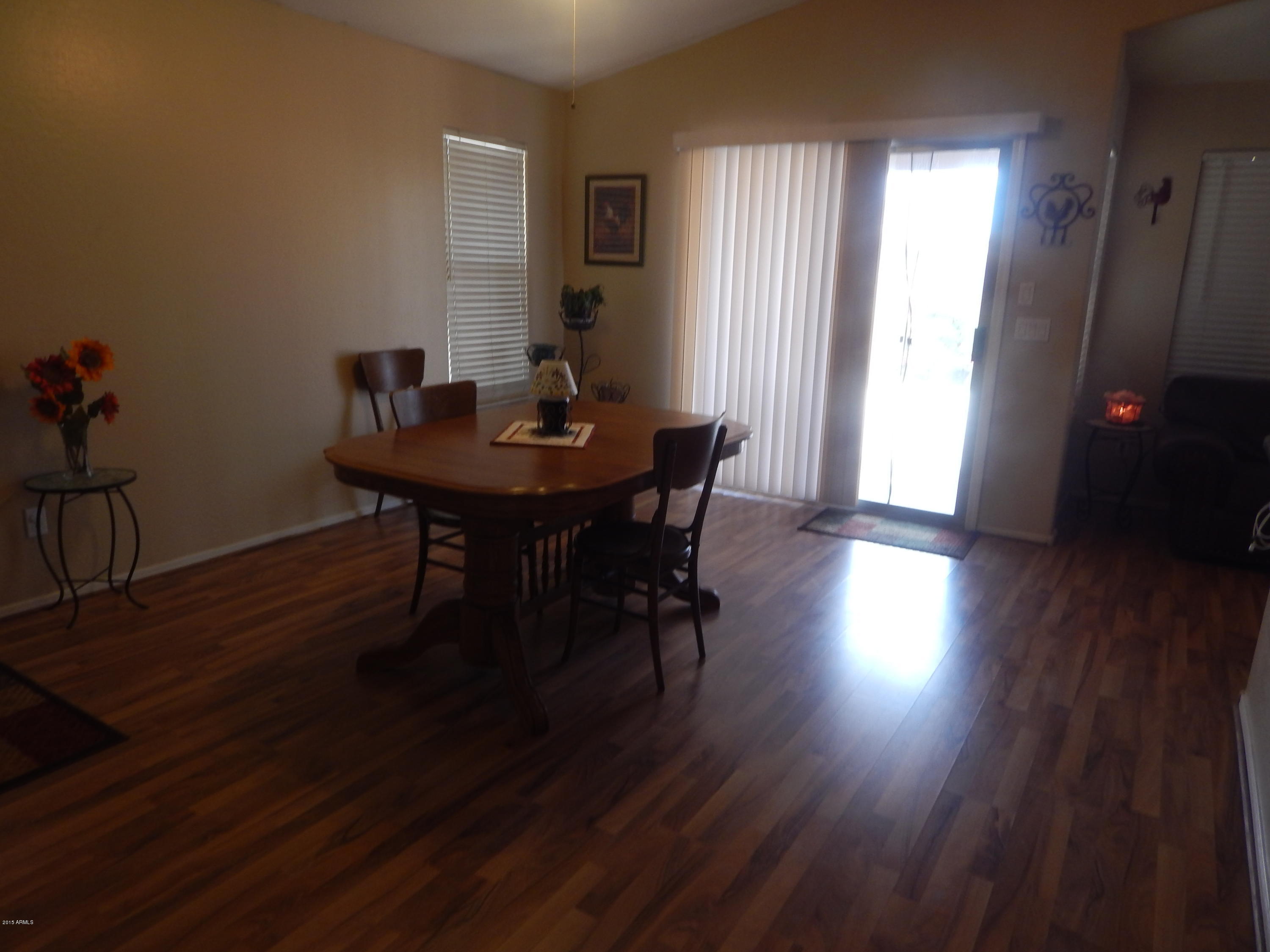 17265 West Apache Street Goodyear, AZ 85338 - Photo 7 of 21 DSCN4348
